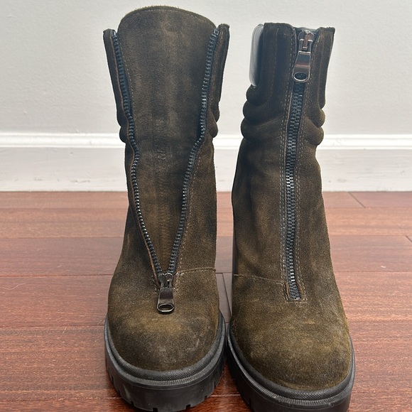 Emanuele Crasto suede zip booties | khaki - Picture 12 of 13